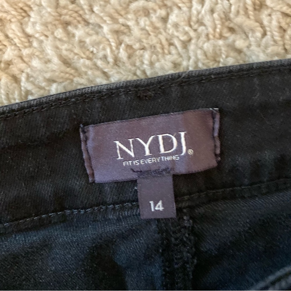 NYDJ Straight Leg Jeans - Picture 2 of 4